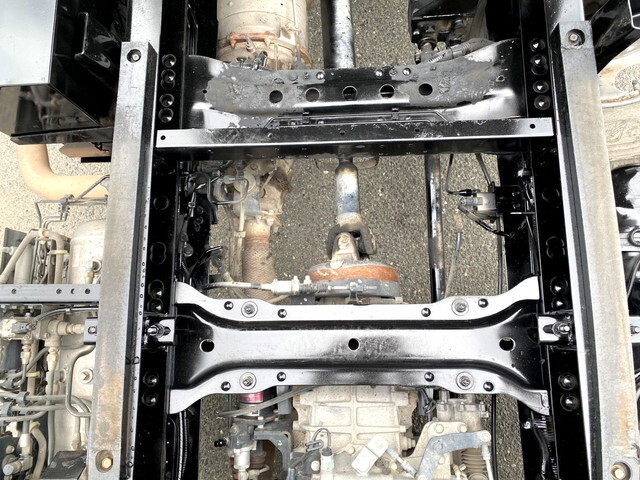 いすゞフォワードダンプ中型（4t）[写真12]