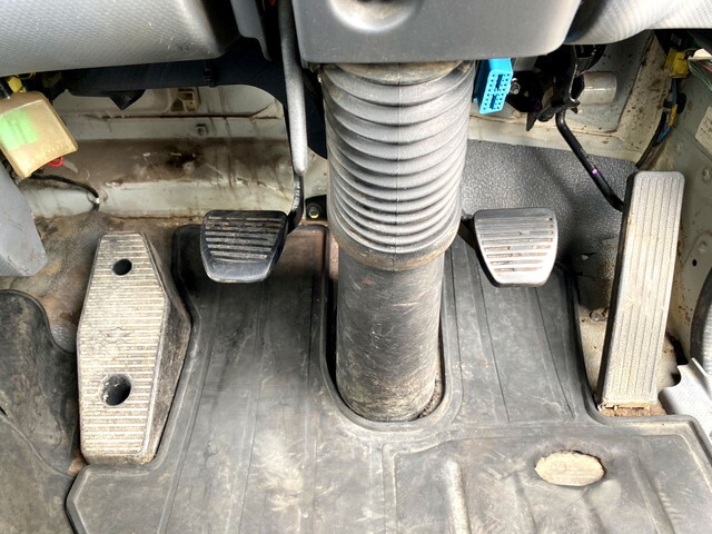 いすゞフォワードダンプ中型（4t）[写真37]