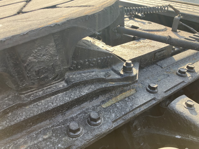 日野プロフィアトレーラーヘッド（トラクターヘッド）大型（10t）[写真10]