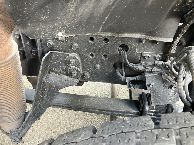 日野プロフィアトレーラーヘッド（トラクターヘッド）大型（10t）[写真22]