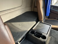 日野プロフィアトレーラーヘッド（トラクターヘッド）大型（10t）[写真32]