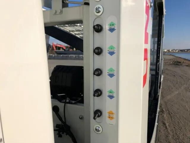 三菱ふそうキャンターキャリアカー小型（2t・3t）[写真15]