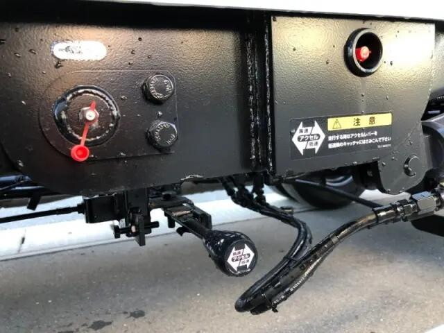 三菱ふそうキャンターキャリアカー小型（2t・3t）[写真28]