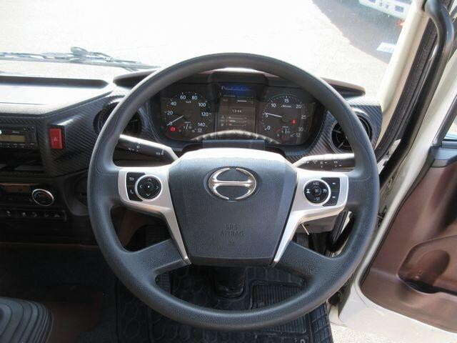 日野レンジャーアルミブロック中型（4t）[写真31]