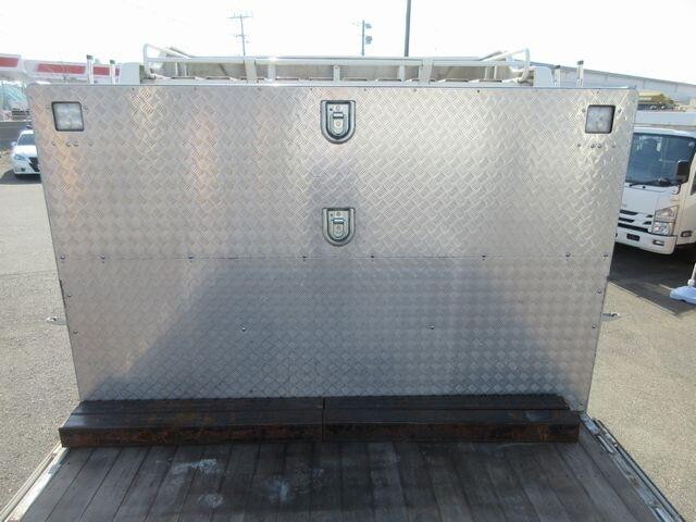 日野レンジャーアルミブロック中型（4t）[写真09]