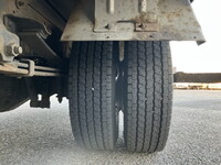 いすゞエルフアルミバン小型（2t・3t）[写真15]