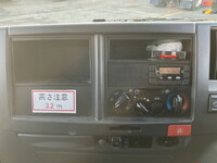 いすゞエルフアルミバン小型（2t・3t）[写真37]