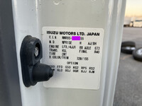 いすゞエルフアルミバン小型（2t・3t）[写真39]