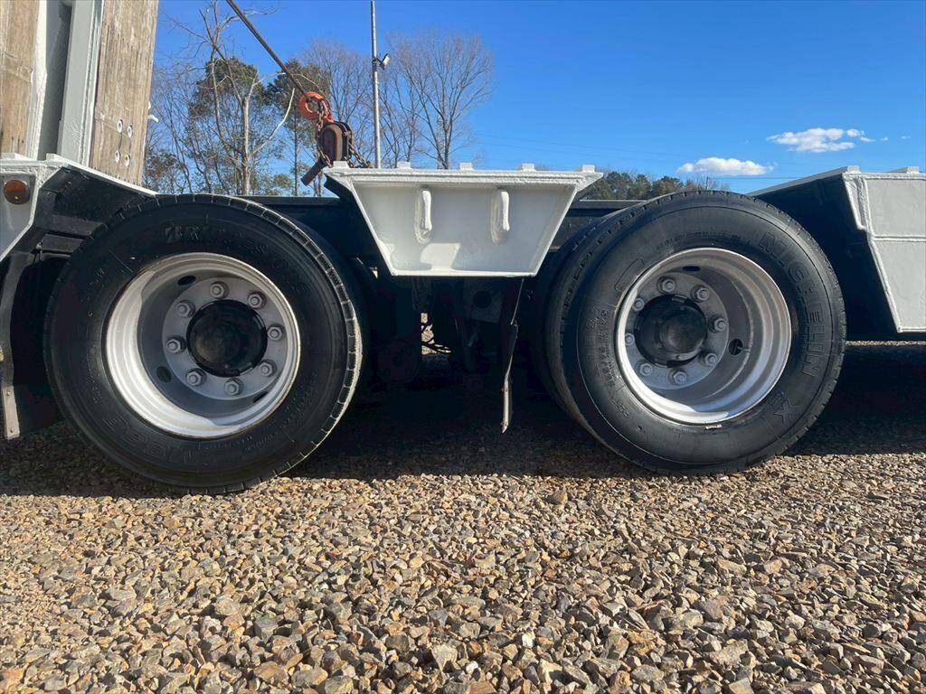 その他のメーカーその他の車種重機運搬トレーラー大型（10t）[写真23]