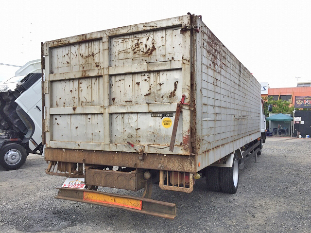 UDトラックスコンドルヒアブクレーン増トン（6t・8t）[写真02]