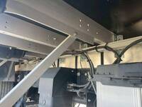 いすゞフォワードアルミウイング増トン（6t・8t）[写真17]