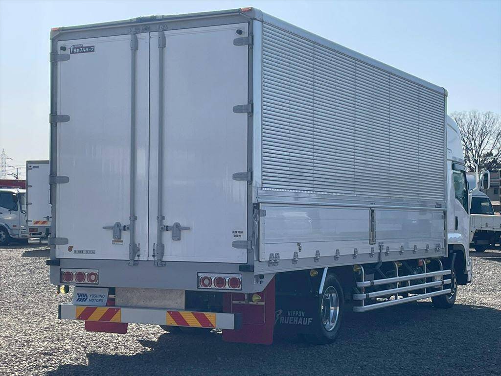 いすゞフォワードアルミウイング増トン（6t・8t）[写真04]