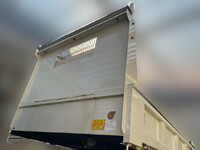 いすゞエルフダンプ小型（2t・3t）[写真16]