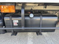 いすゞエルフ冷凍車（冷蔵車）小型（2t・3t）[写真21]