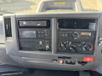 いすゞエルフ冷凍車（冷蔵車）小型（2t・3t）[写真26]