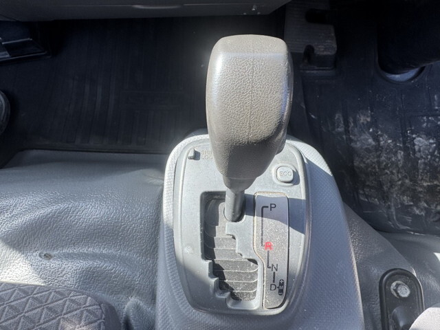 いすゞエルフ冷凍車（冷蔵車）小型（2t・3t）[写真26]