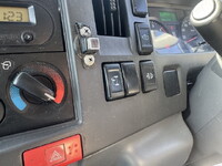 いすゞエルフ冷凍車（冷蔵車）小型（2t・3t）[写真29]