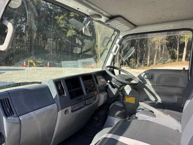 いすゞエルフダンプ小型（2t・3t）[写真12]