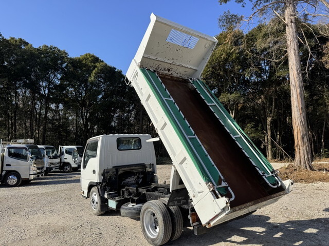 いすゞエルフダンプ小型（2t・3t）[写真20]