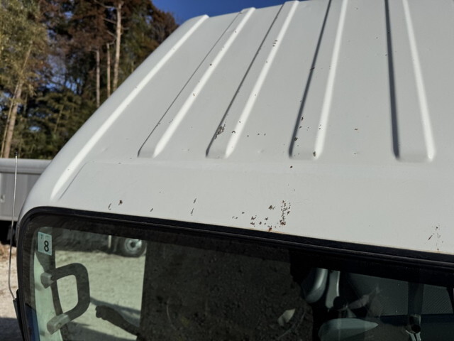 いすゞエルフダンプ小型（2t・3t）[写真09]