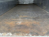 いすゞフォワードアルミウイング中型（4t）[写真19]