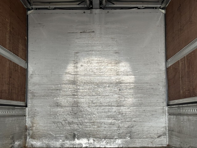 いすゞフォワードアルミウイング中型（4t）[写真19]