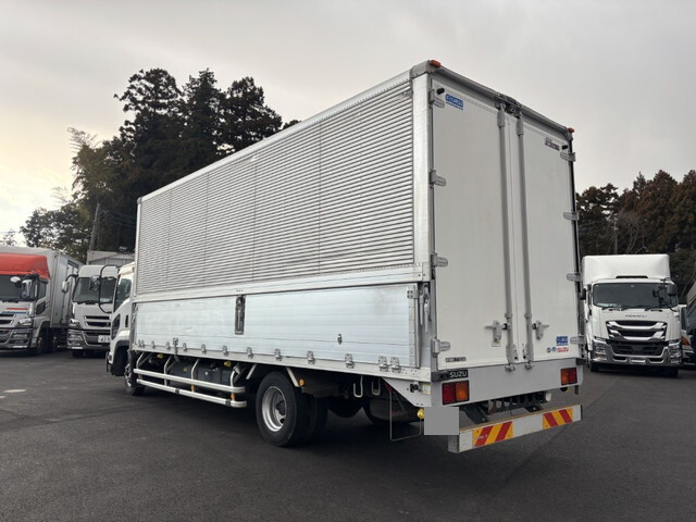 いすゞフォワードアルミウイング中型（4t）[写真04]