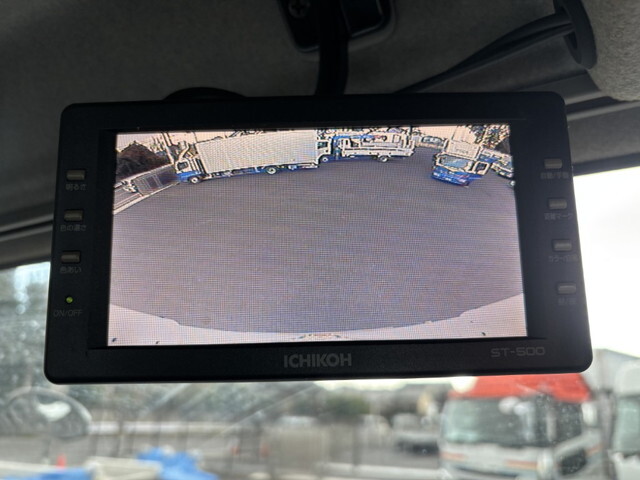 いすゞフォワードアルミウイング中型（4t）[写真07]