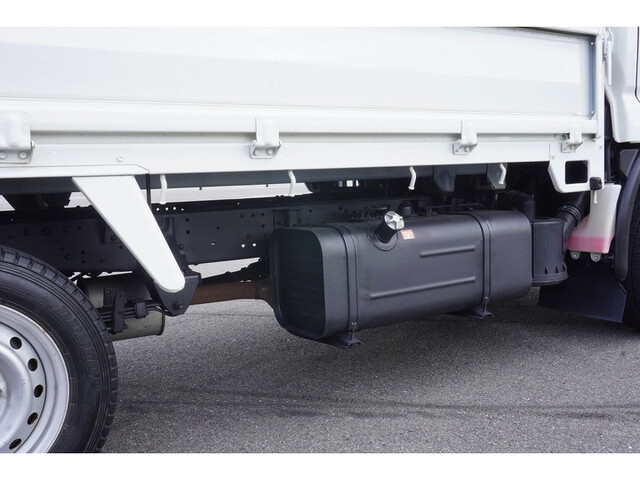 トヨタトヨエース平ボディ小型（2t・3t）[写真23]