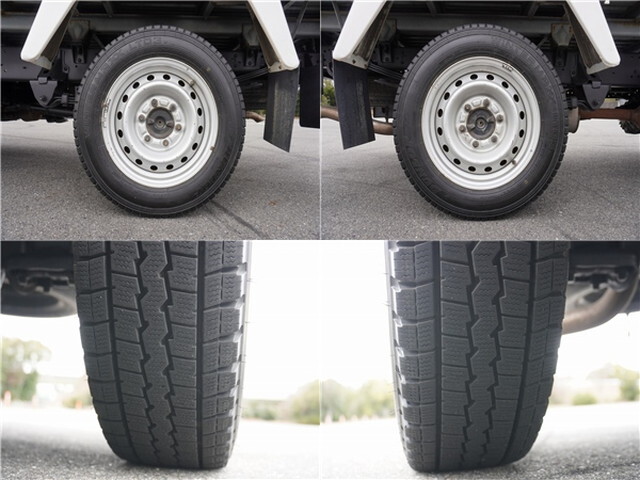 トヨタトヨエース平ボディ小型（2t・3t）[写真28]