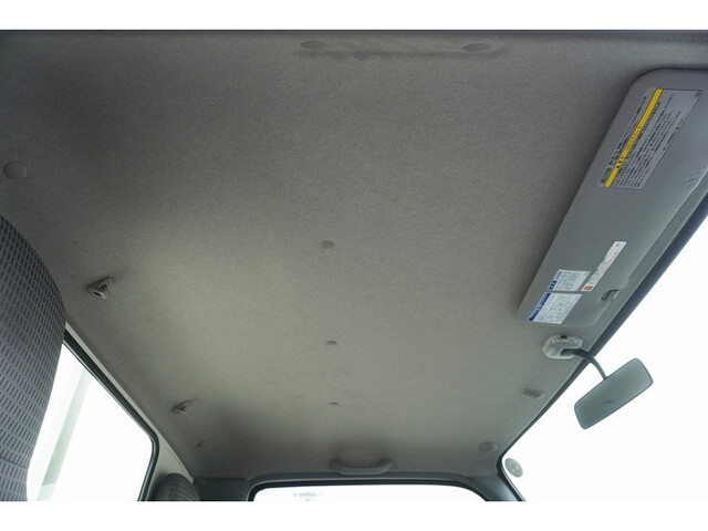 トヨタトヨエース平ボディ小型（2t・3t）[写真37]