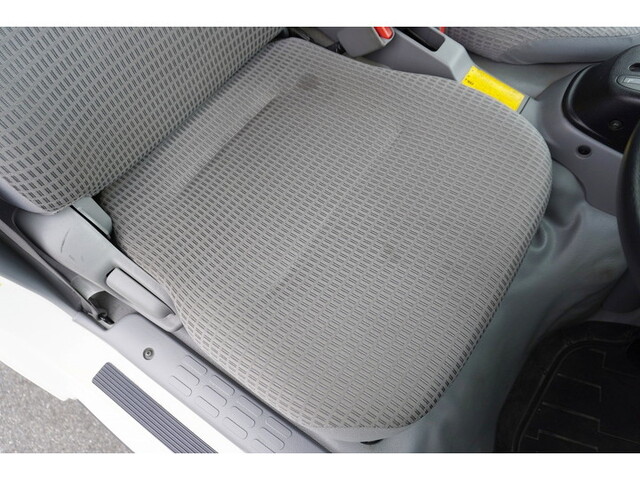 トヨタトヨエース平ボディ小型（2t・3t）[写真38]