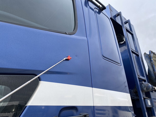 日野プロフィアダンプ大型（10t）[写真34]