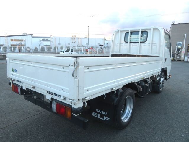 いすゞエルフ平ボディ小型（2t・3t）[写真02]