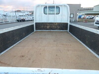 いすゞエルフ平ボディ小型（2t・3t）[写真22]