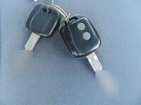 いすゞエルフ平ボディ小型（2t・3t）[写真27]