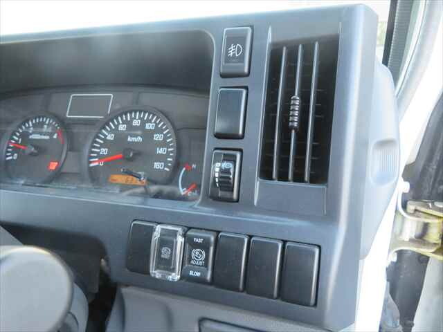 いすゞエルフ平ボディ小型（2t・3t）[写真36]