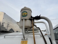 いすゞエルフバキュームカー小型（2t・3t）[写真21]