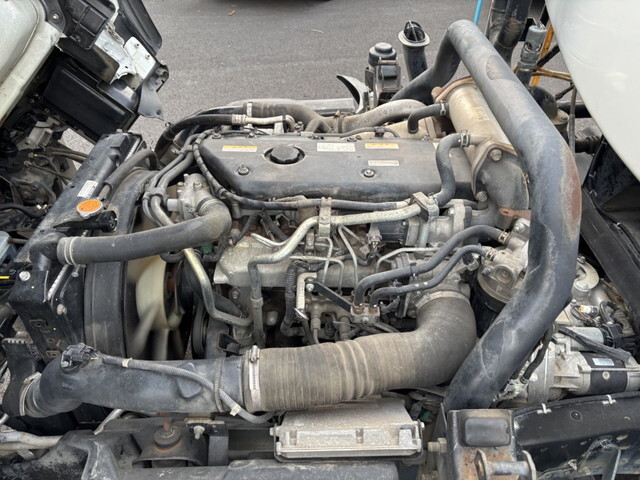 いすゞエルフバキュームカー小型（2t・3t）[写真22]