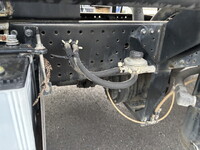 いすゞエルフバキュームカー小型（2t・3t）[写真26]