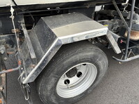 いすゞエルフバキュームカー小型（2t・3t）[写真36]