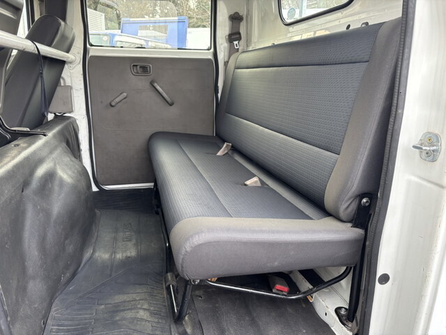 日産アトラスダブルキャブ（Wキャブ）小型（2t・3t）[写真16]