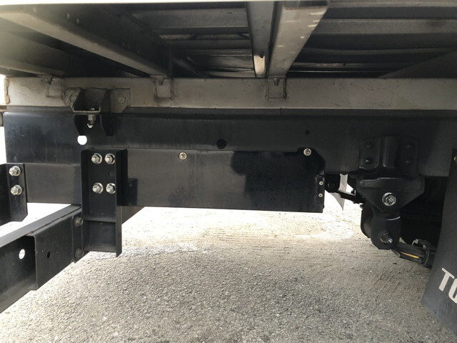 日野デュトロボトルバン小型（2t・3t）[写真16]