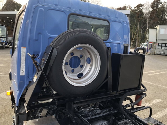 日野デュトロパッカー車（塵芥車）小型（2t・3t）[写真20]