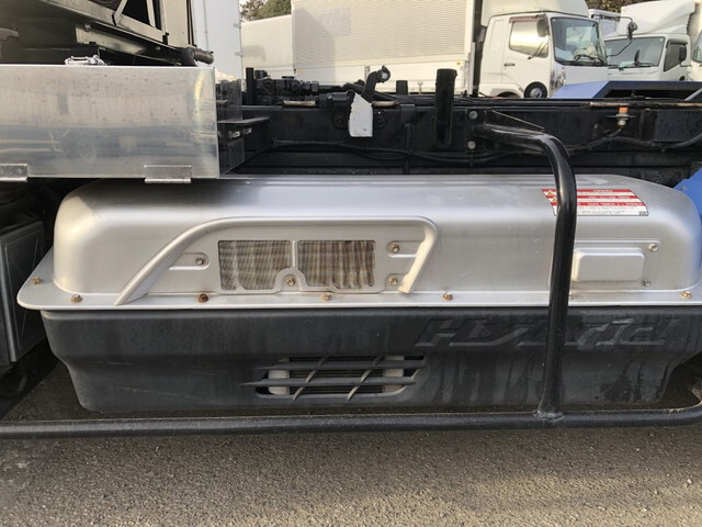 日野デュトロパッカー車（塵芥車）小型（2t・3t）[写真23]