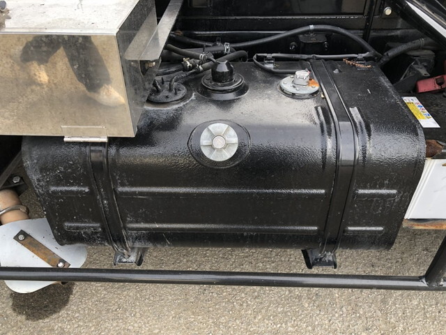 日野デュトロパッカー車（塵芥車）小型（2t・3t）[写真25]