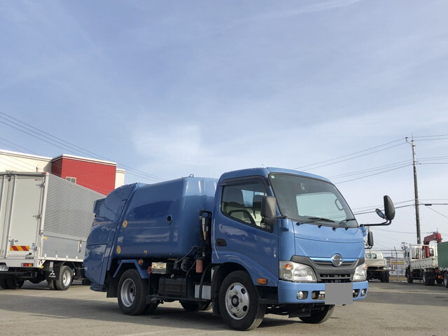 日野デュトロパッカー車（塵芥車）小型（2t・3t）[写真03]