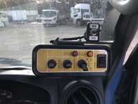 日野デュトロパッカー車（塵芥車）小型（2t・3t）[写真35]