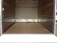 三菱ふそうファイターアルミウイング増トン（6t・8t）[写真16]