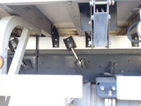 三菱ふそうファイターアルミウイング増トン（6t・8t）[写真09]